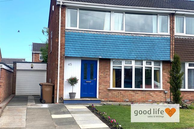 Kirkwood Avenue, Sunderland SR4 3 bed semi