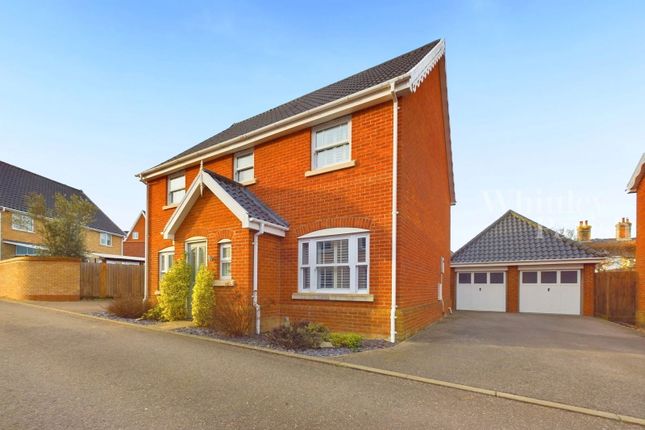 Crown Meadow, Norwich NR16 4 bed detached house for sale