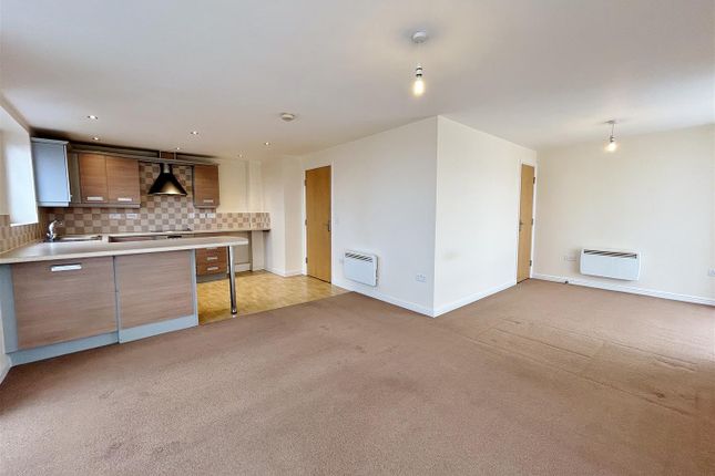 2 bed flat