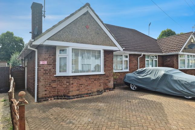 2 bedroom semi-detached bungalow for sale