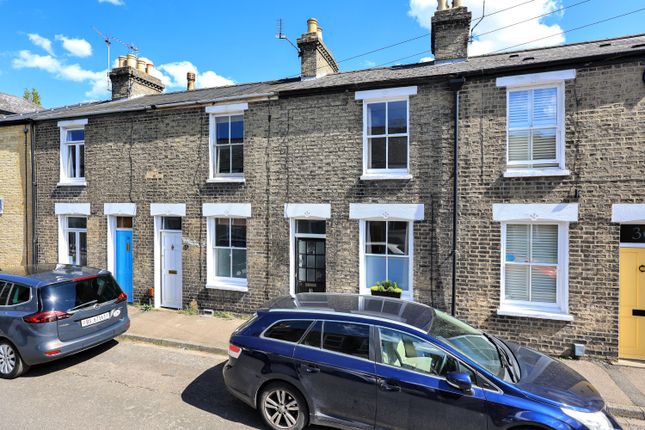 Cambridge CB1 2 bed terraced house for sale