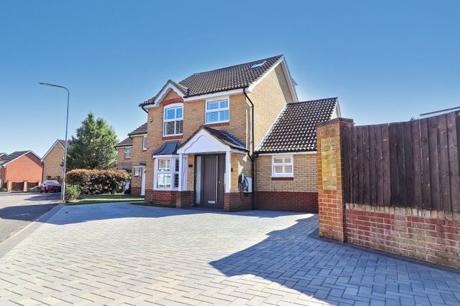 Wetherby Close, Stevenage... 5 bed detached house for sale