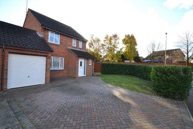 3 bed detached house