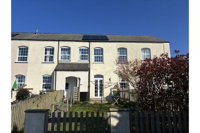 3 bed terraced house