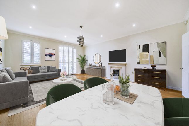 3 bed detached house