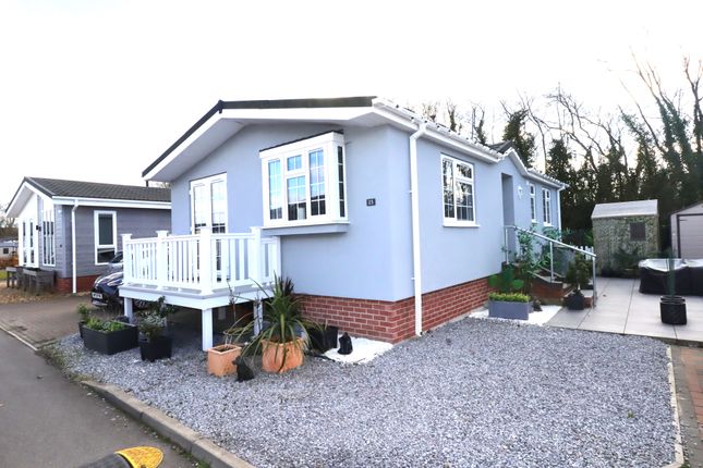 2 bedroom park home for sale