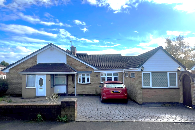 3 bed semi-detached bungalow