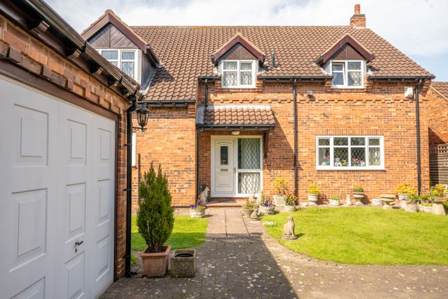 York YO23 5 bed detached house for sale
