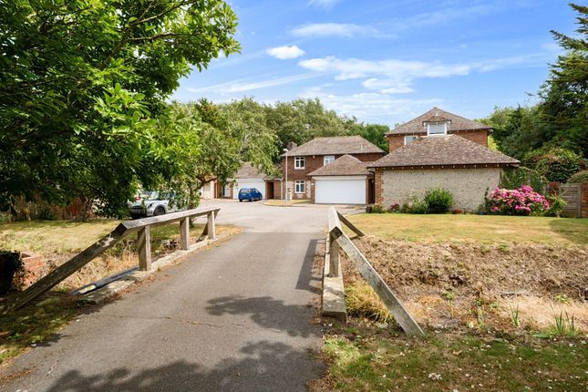 Old Place, Aldwick, PO21 4 bed detached house for sale