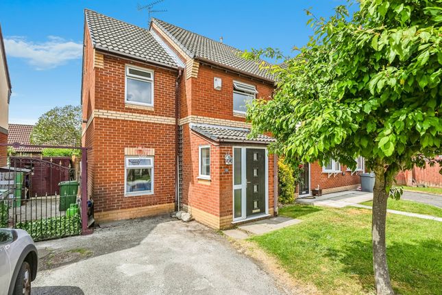 3 bedroom semi-detached house for sale