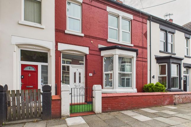 4 bedroom terraced house for sale