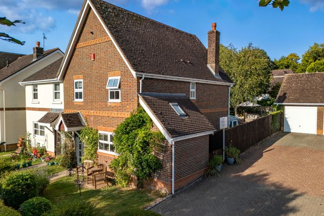 3 bed semi-detached house