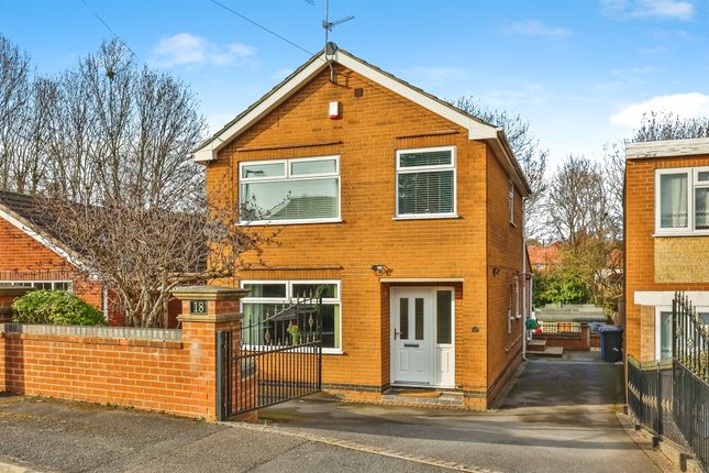 3 bedroom detached house for sale