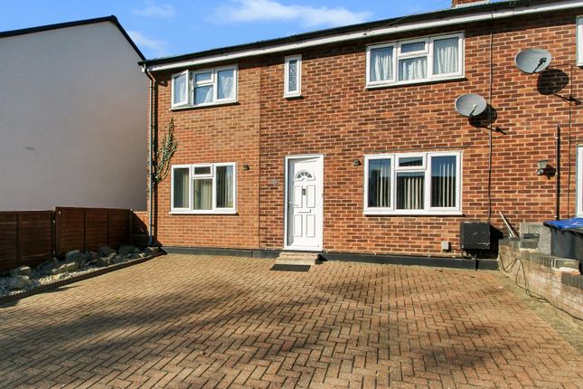 4 bed end terrace house
