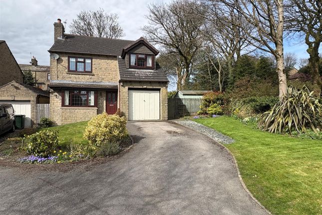 Cheriton Drive, Queensbury, Bradford 4 bed detached house for sale