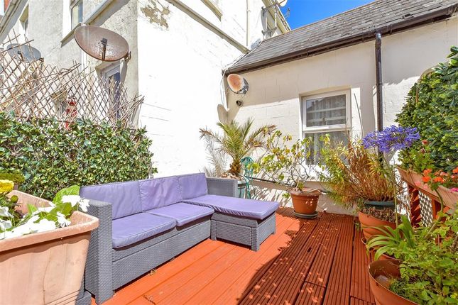 2 bed terraced house