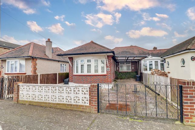 3 bed semi-detached bungalow
