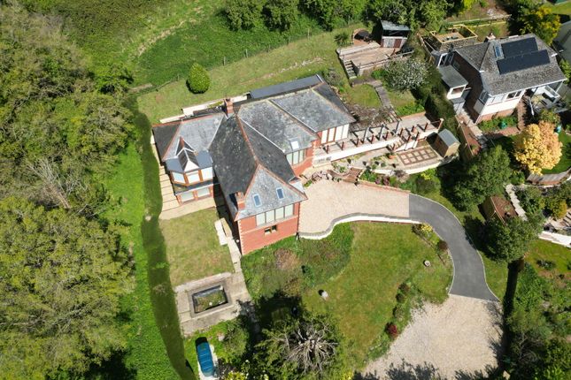 Stoke Road, Combeinteignhead 4 bed detached house for sale