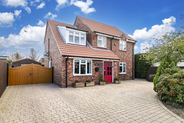 5 bed detached house
