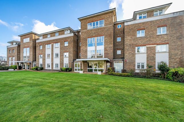 Lady Aylesford Avenue, Stanmore HA7 2 bed flat for sale