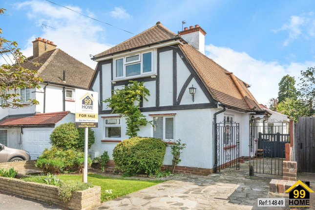 Albert Road, EPSOM, United Kingdom, KT17 4 bed detached house for sale