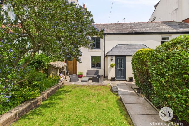 Copster Green, Blackburn, BB1 3 bed cottage for sale