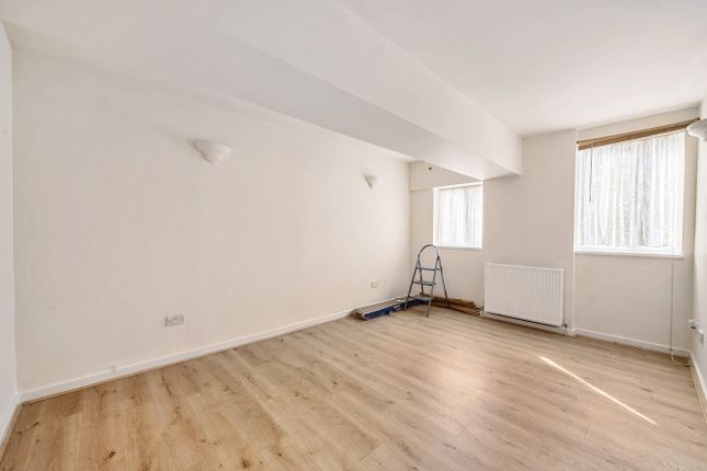 1 bed flat