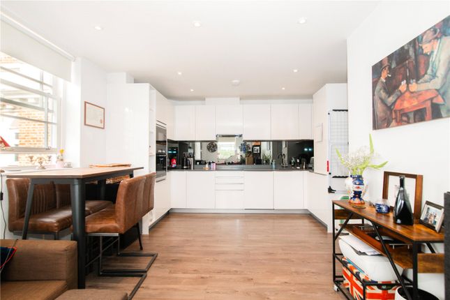 Kew Bridge Road, Brentford, TW8 2 bed apartment for sale