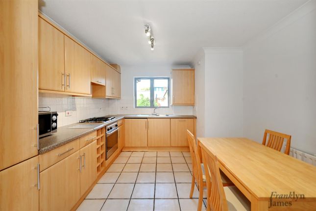 2 bed flat