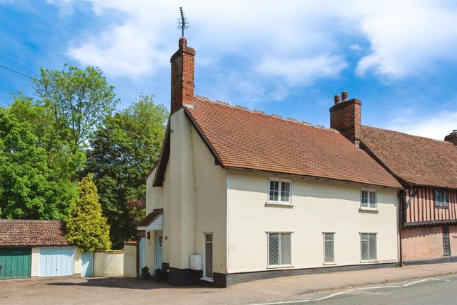 3 bed semi-detached house