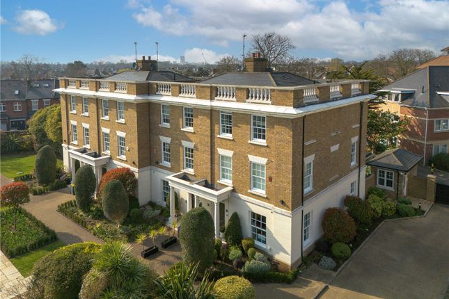 Corsellis Square, Twickenham, TW1 5 bed end of terrace house for sale