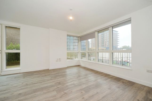 3 bed flat