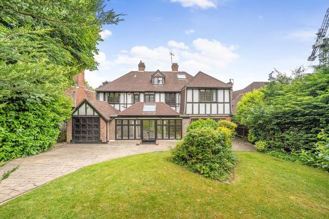 Coldharbour Lane, West Purley 6 bed detached house for sale