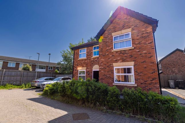 4 bed detached house