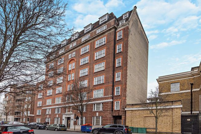 York House, London SW3 2 bed flat for sale