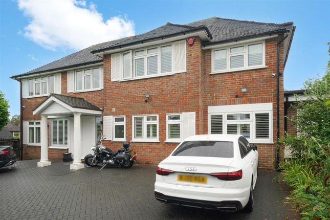 Sackville Close, Harrow 4 bed detached house for sale