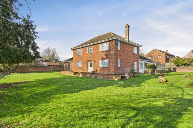 Furlong Road, King's Lynn PE33 5 bed detached house for sale