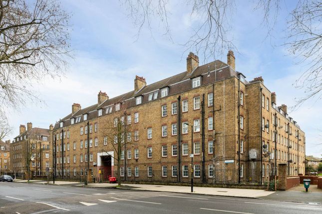 Doddington Grove, Kennington, London... 3 bed flat for sale