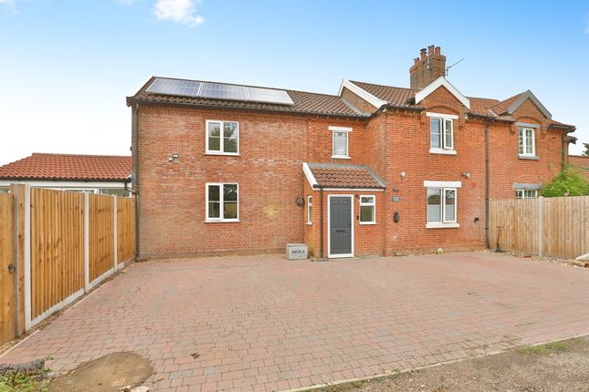 4 bed cottage