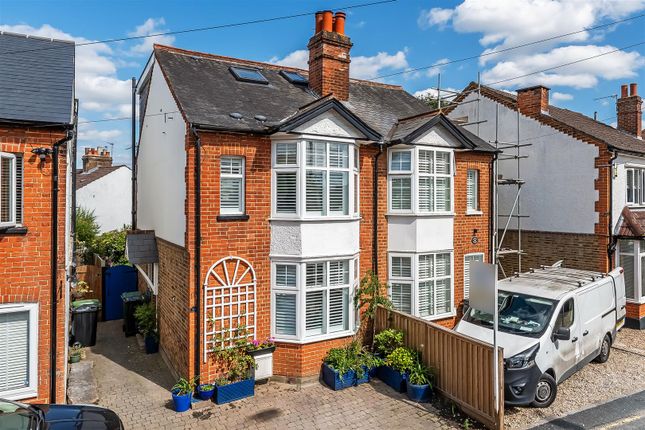 RECTORY LANE, ASHTEAD, KT21 3 bed semi