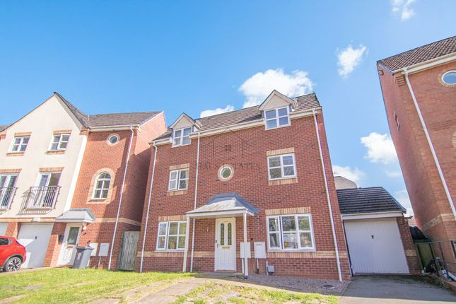 Kestrel Lane, Hamilton, Leicester... 4 bed detached house for sale