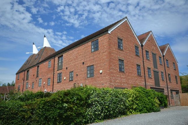 Woodston Oast House, Tenbury Wells 3 bed terraced house for sale