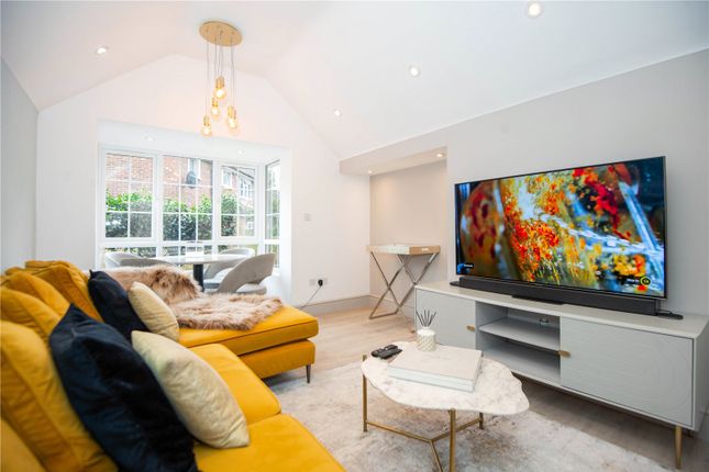 Gloucester Road, Teddington... 1 bed house for sale