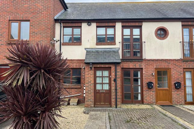 2 bed flat