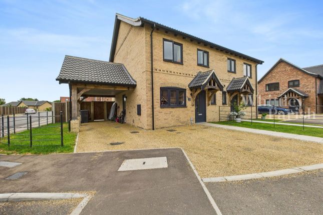 3 bedroom semi-detached house for sale