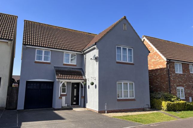 4 bed detached house