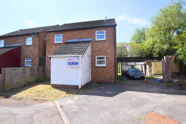 Longcross, Pennyland, Milton Keynes 4 bed detached house for sale