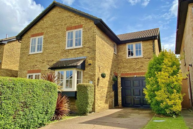 4 bed detached house