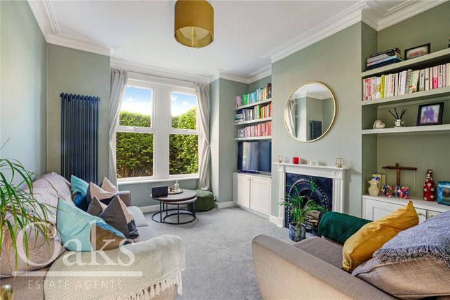 2 bed detached house