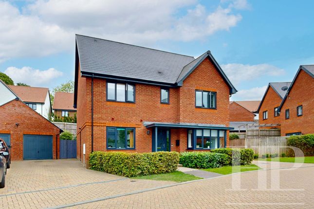 4 bed detached house